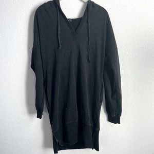 Hoodie dress with zipper embellishments on both thighs